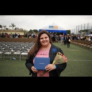 Meet your Posher, Alyssa